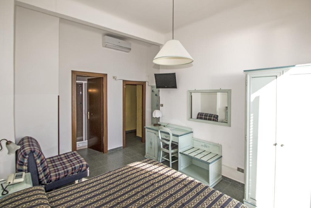 Hotel Baia Monterosso al Mare Phòng bức ảnh