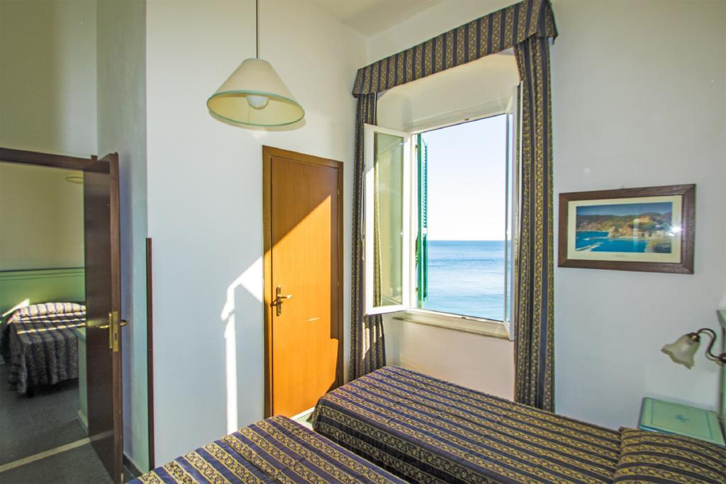 Hotel Baia Monterosso al Mare Ngoại thất bức ảnh