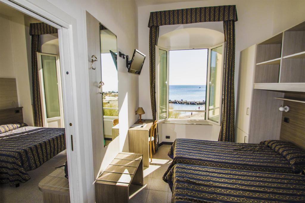 Hotel Baia Monterosso al Mare Ngoại thất bức ảnh